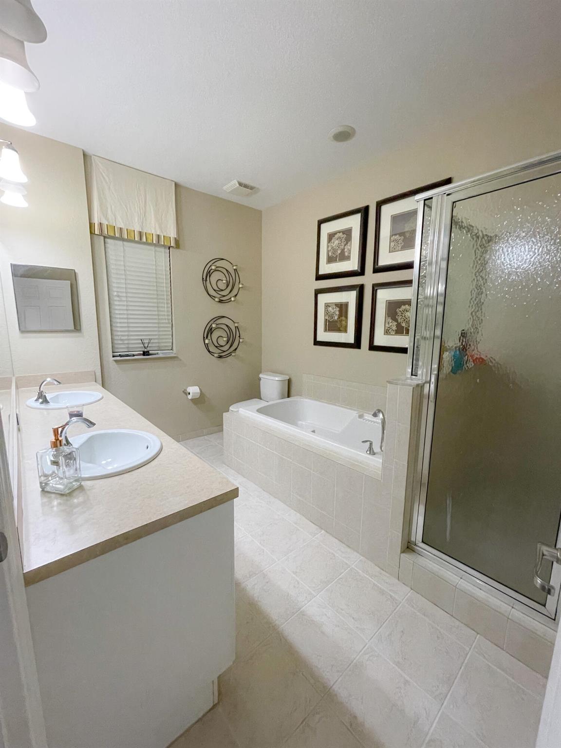 SWEET LAKES VILLAS - Residential