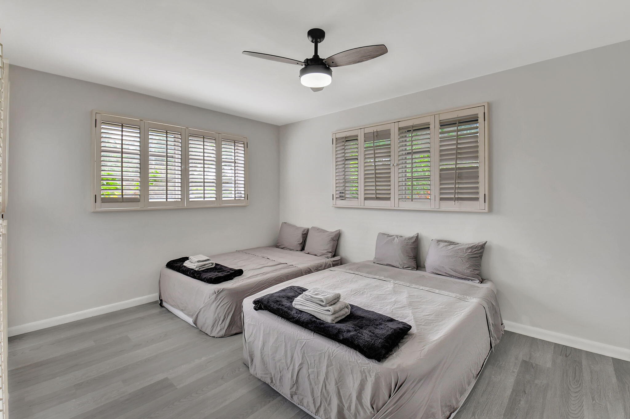 BOCA RATON HILLS SEC 3 - Residential Lease