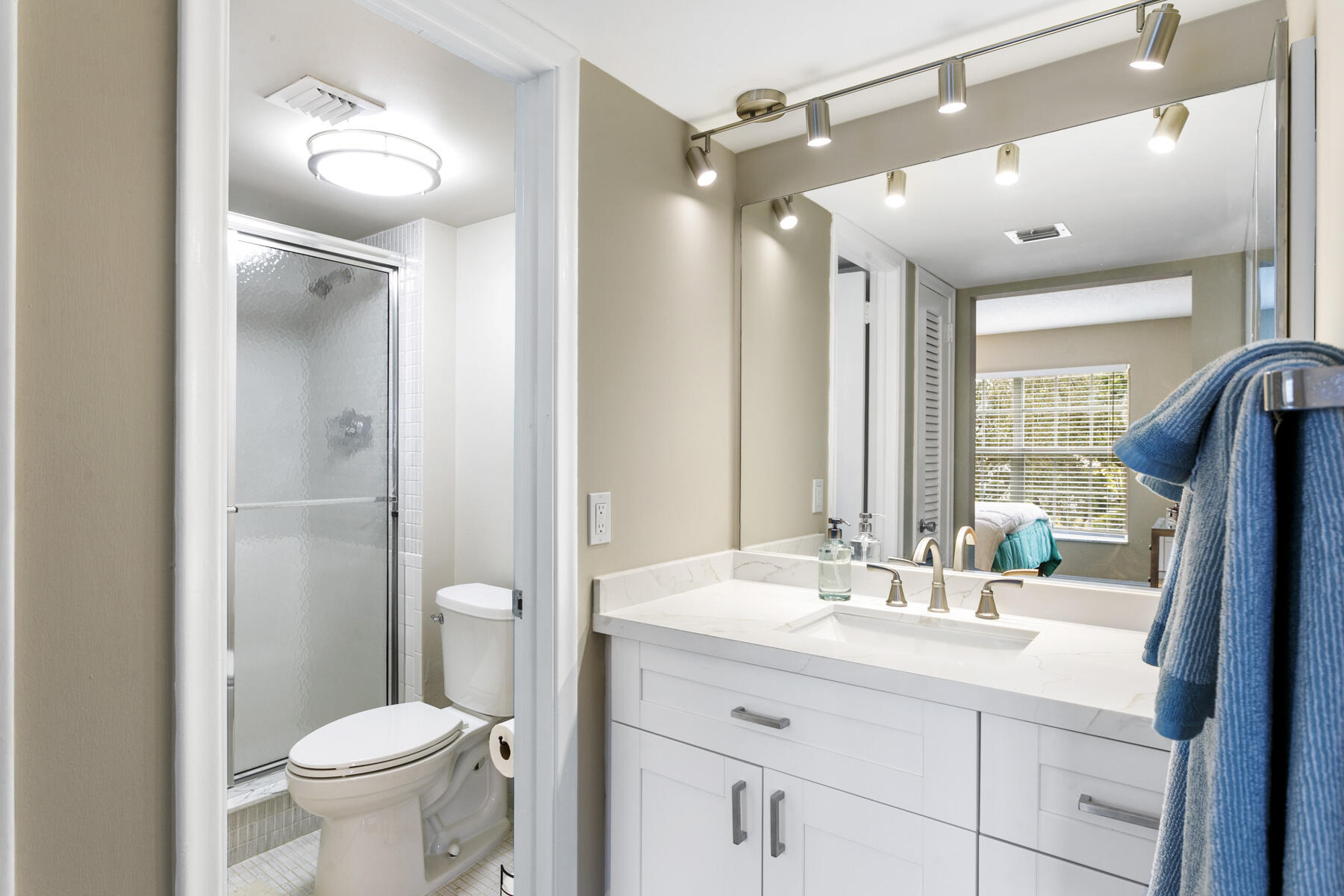 TAMBERLANE 2 CONDO - Residential