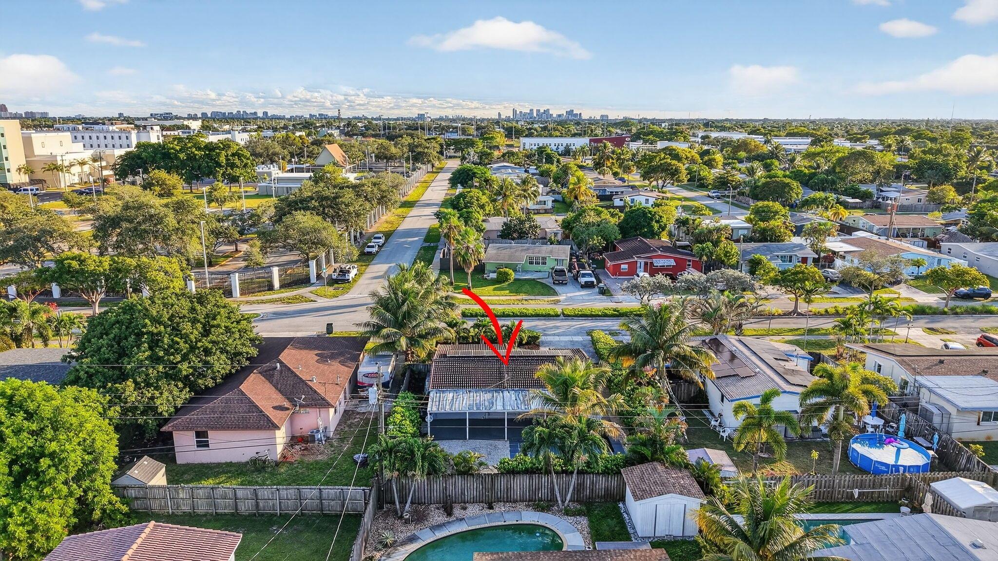 COLLIER ESTATES FIFTH ADD - Residential