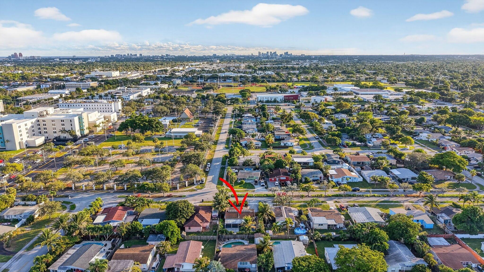 COLLIER ESTATES FIFTH ADD - Residential