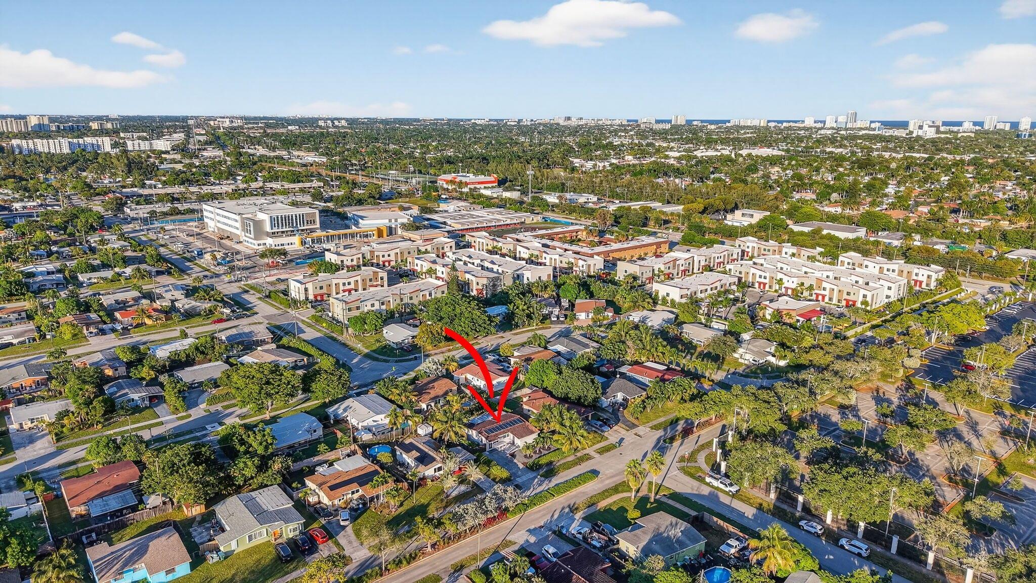 COLLIER ESTATES FIFTH ADD - Residential