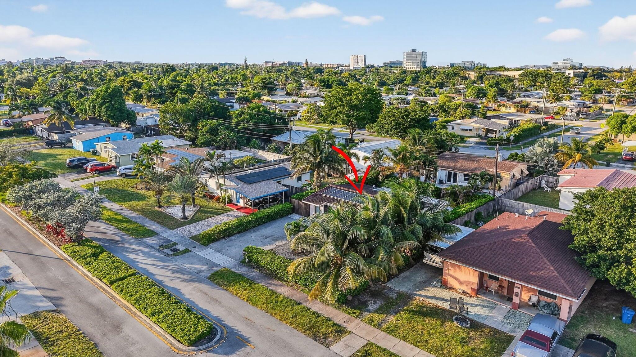 COLLIER ESTATES FIFTH ADD - Residential