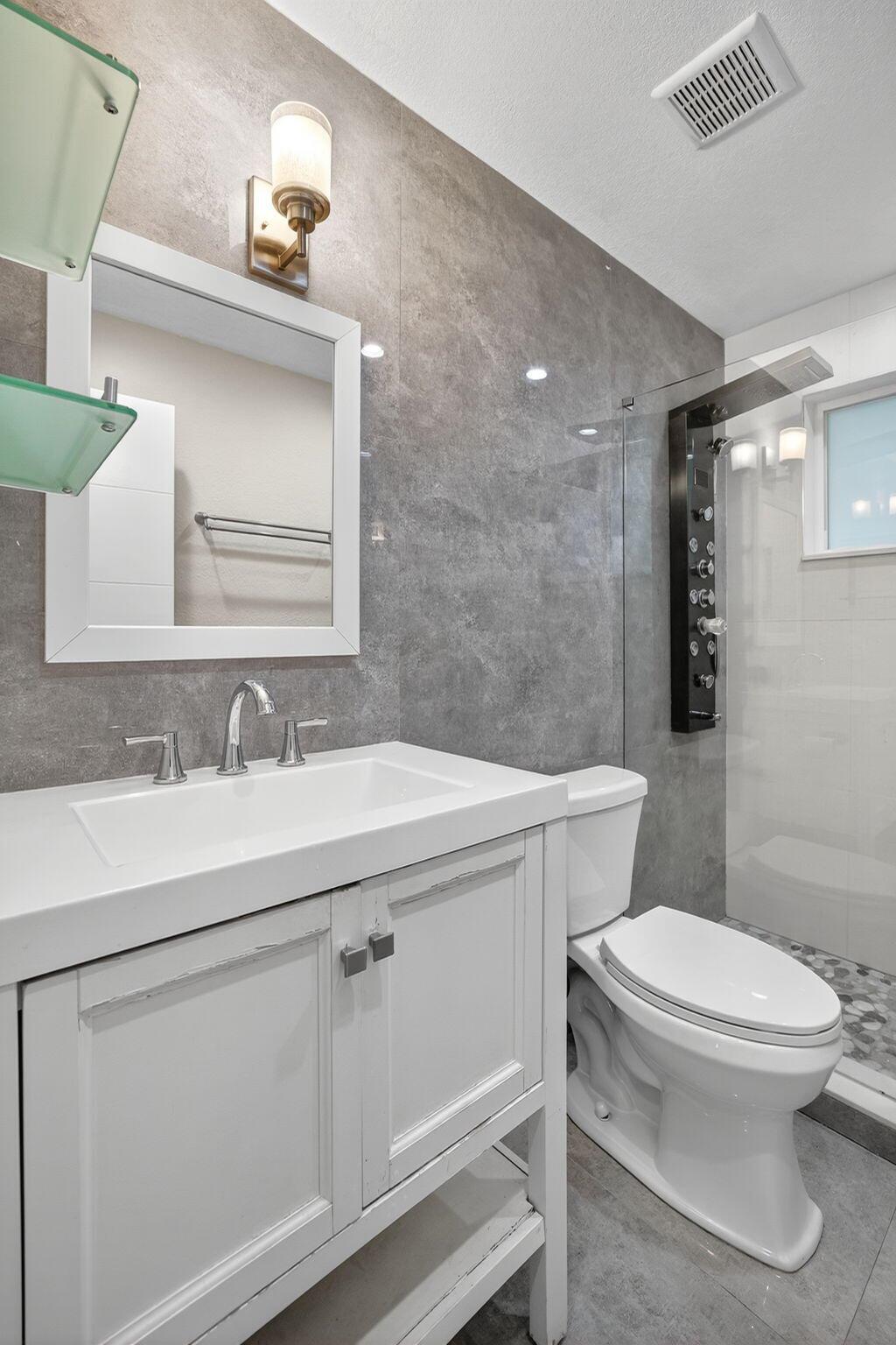 COLLIER ESTATES FIFTH ADD - Residential