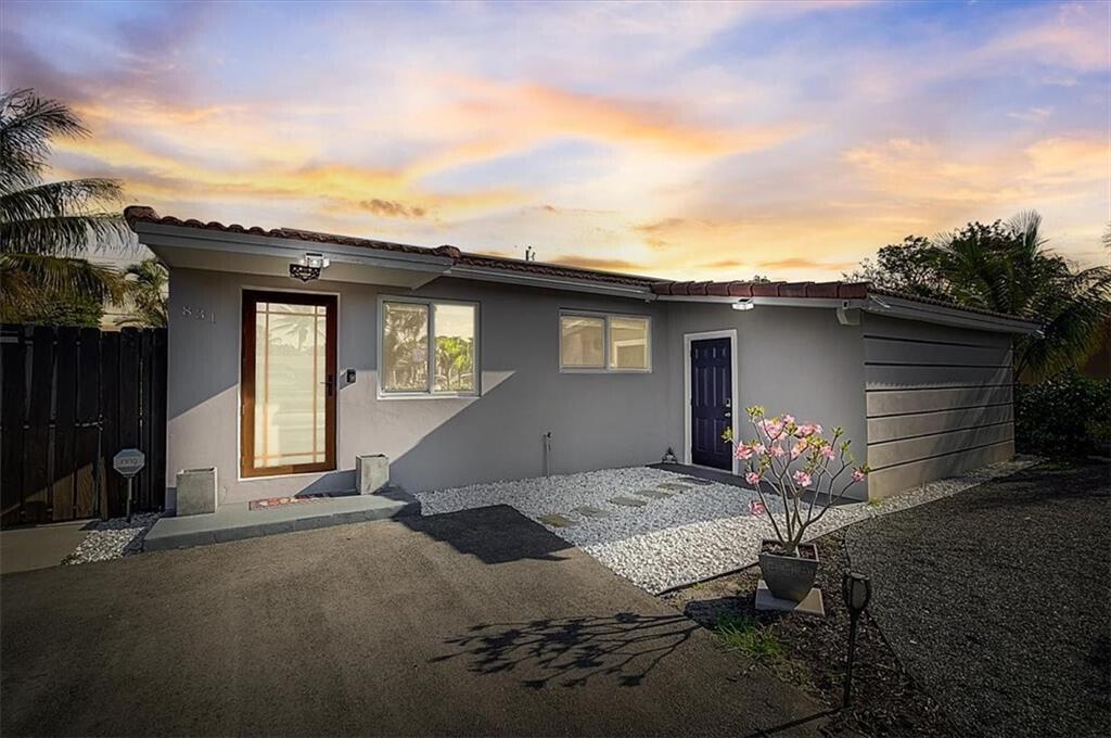 COLLIER ESTATES FIFTH ADD - Residential