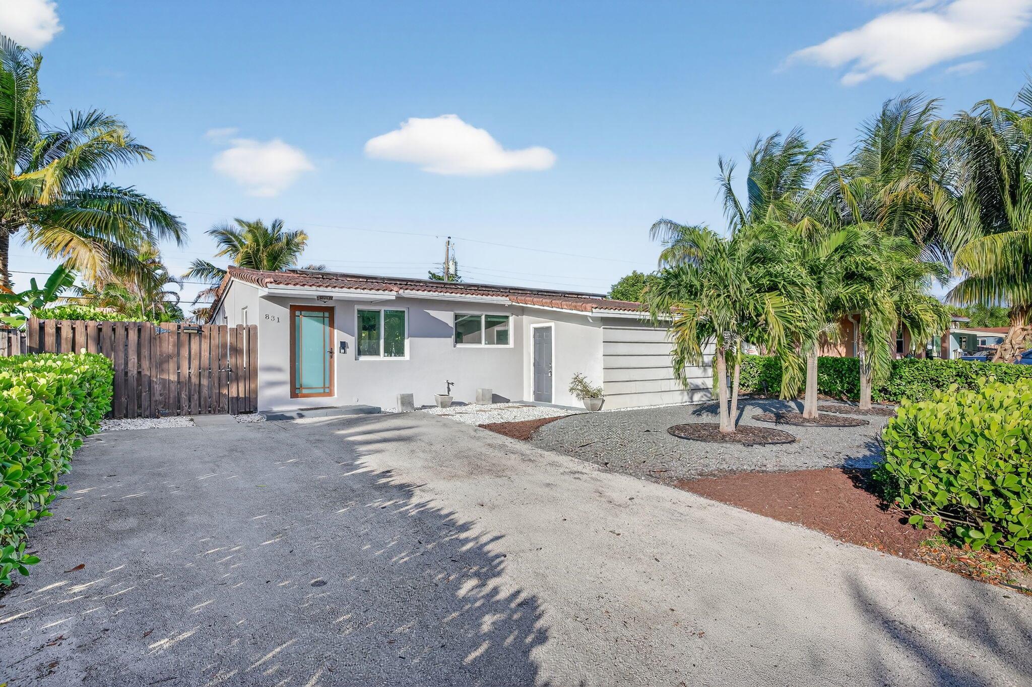 COLLIER ESTATES FIFTH ADD - Residential