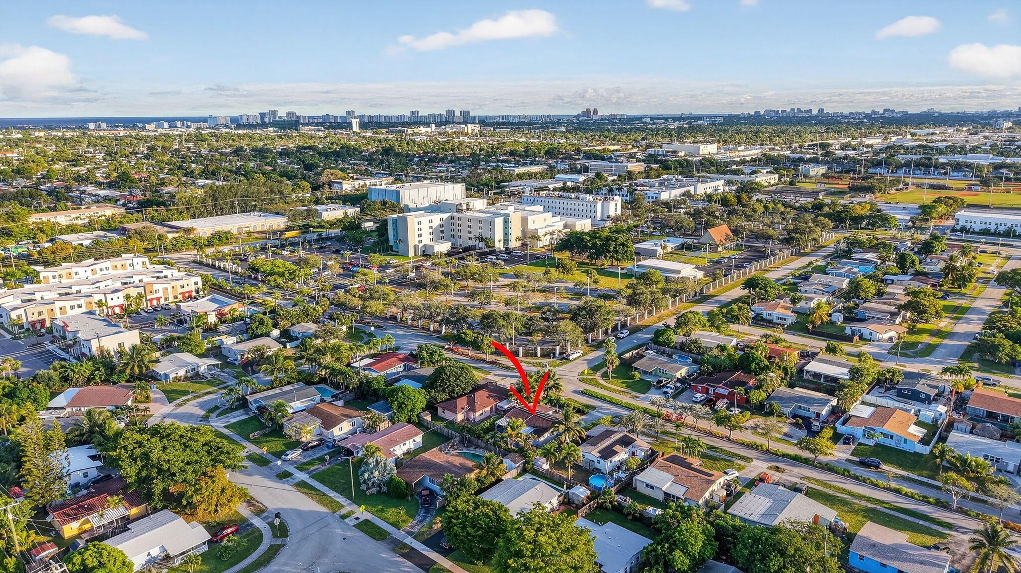 COLLIER ESTATES FIFTH ADD - Residential