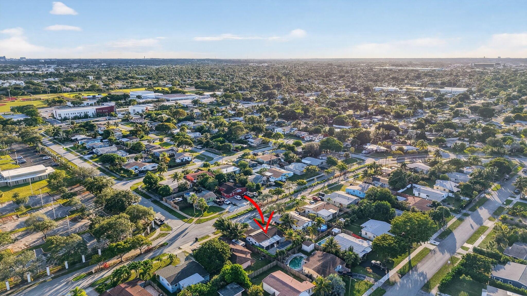 COLLIER ESTATES FIFTH ADD - Residential