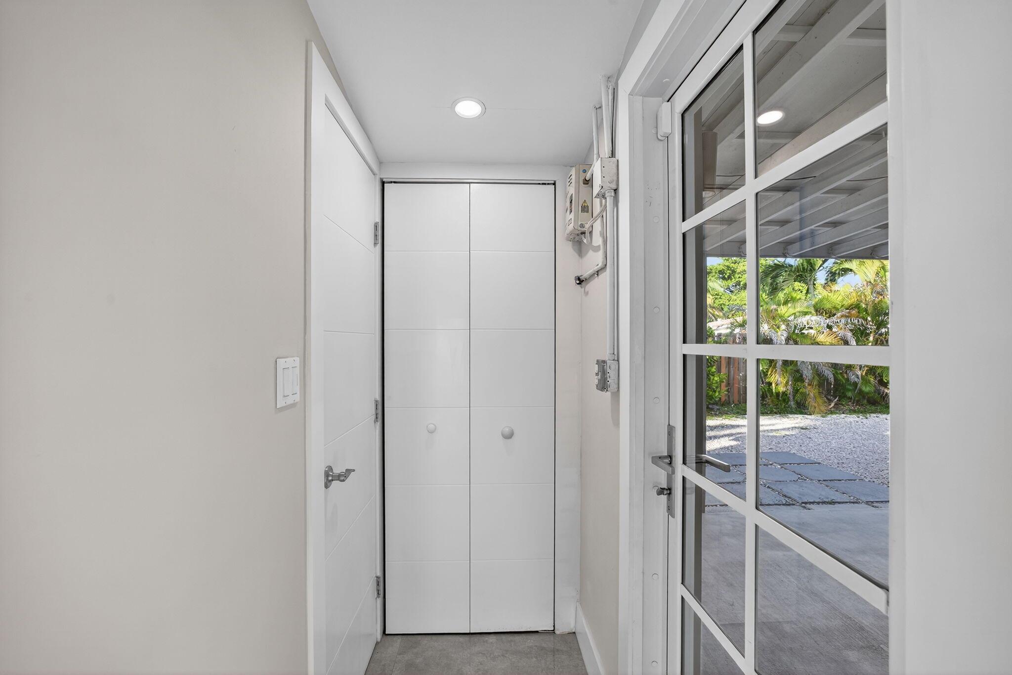 COLLIER ESTATES FIFTH ADD - Residential