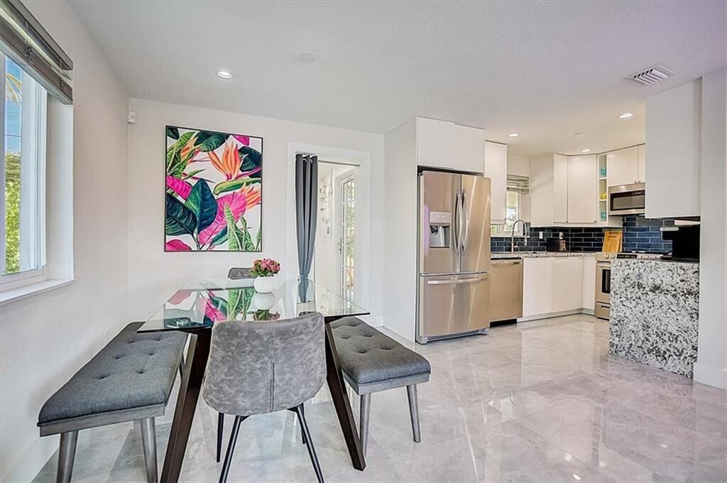 COLLIER ESTATES FIFTH ADD - Residential