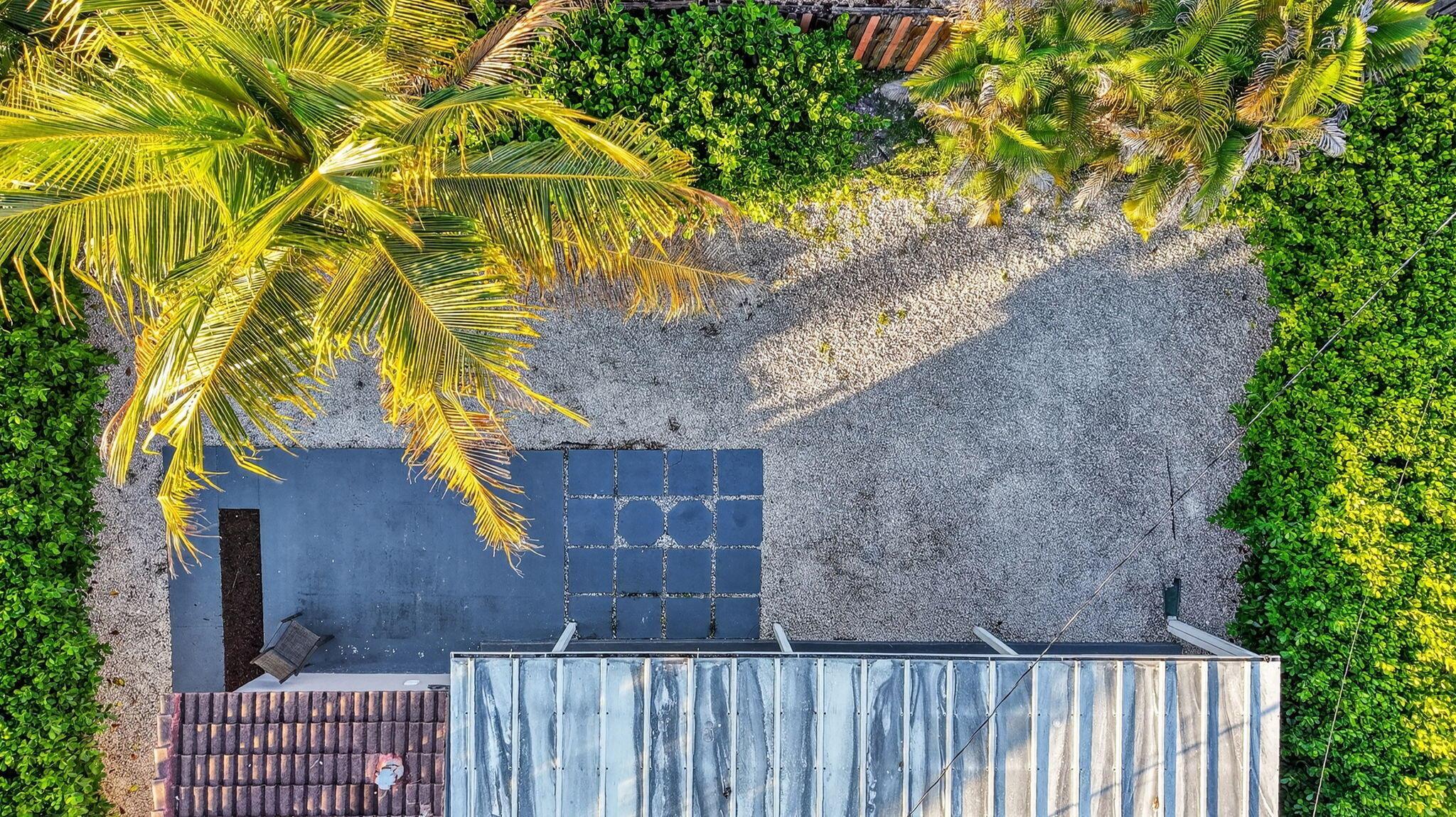 COLLIER ESTATES FIFTH ADD - Residential