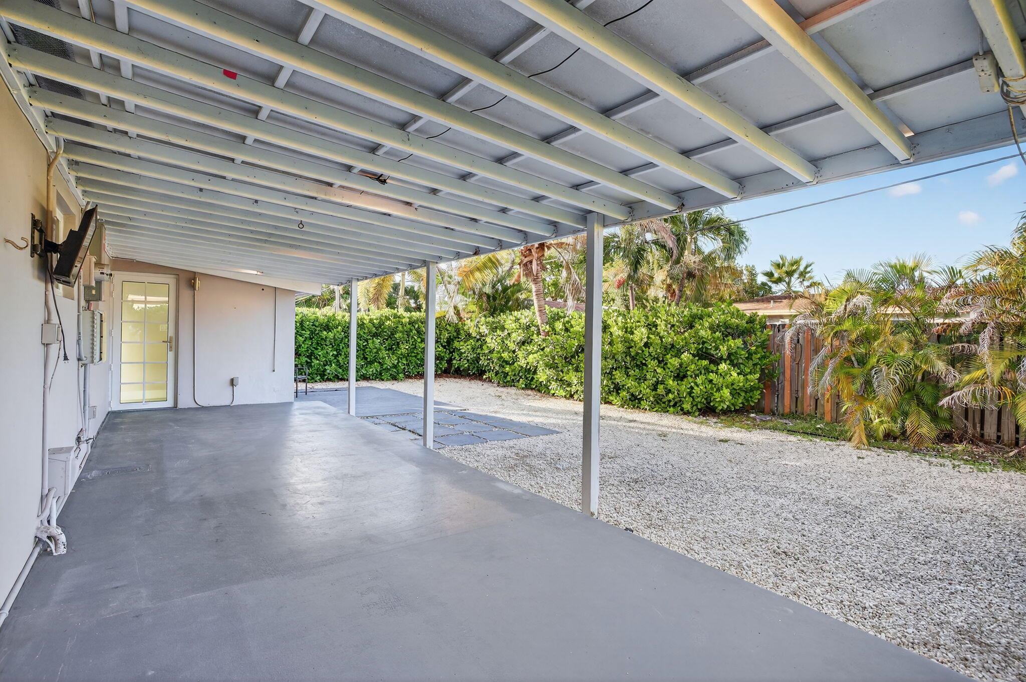 COLLIER ESTATES FIFTH ADD - Residential