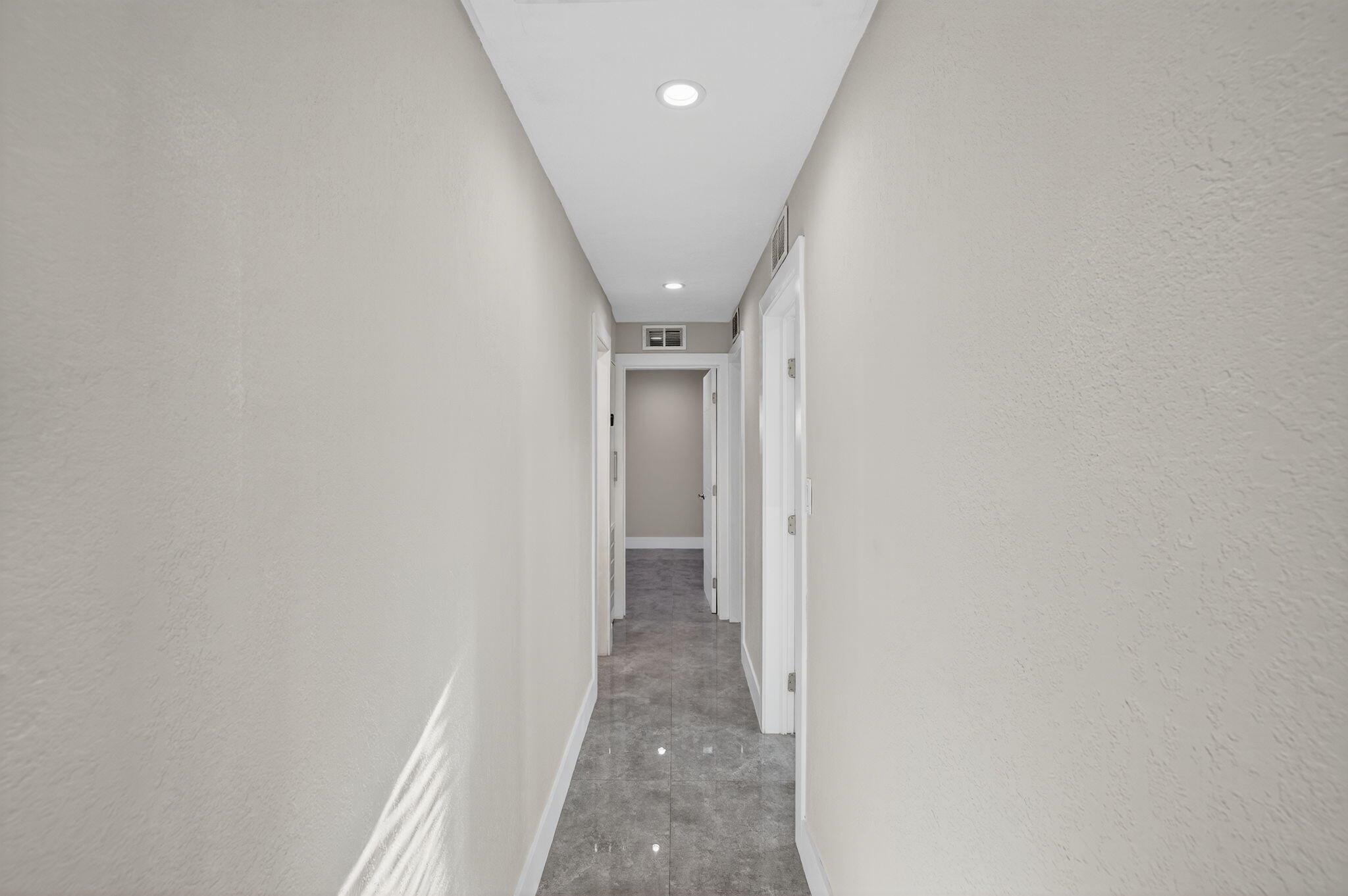 COLLIER ESTATES FIFTH ADD - Residential