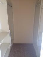 WATERSIDE LUXURY TOWNHOME - Residential