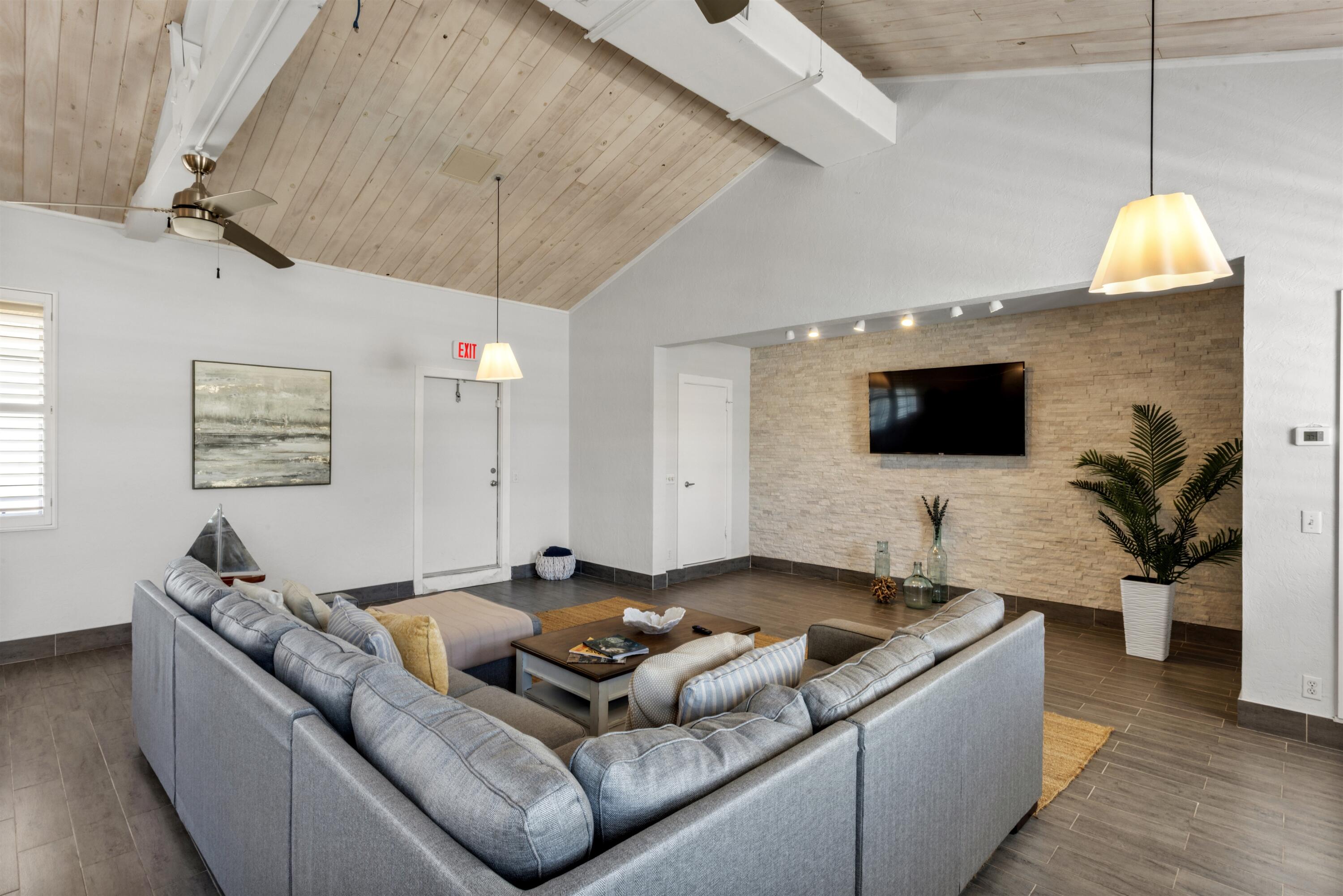 View photos, virtual tours, details... 419 E Atlantic Avenue