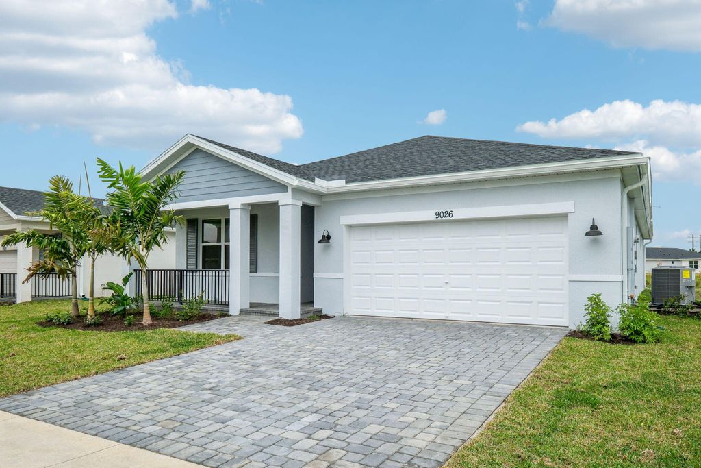 Photo of 9026 Dahlia Circle, Port Saint Lucie, FL 34986 (MLS # R11045564)