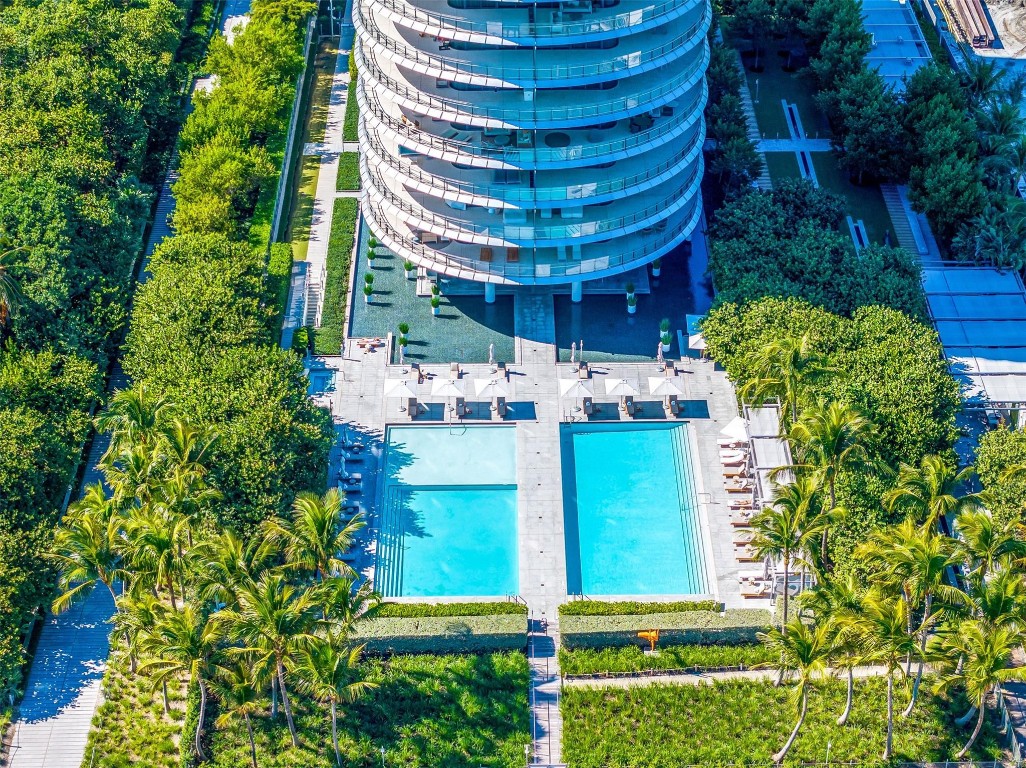 8701 Collins Ave Cond - Residential