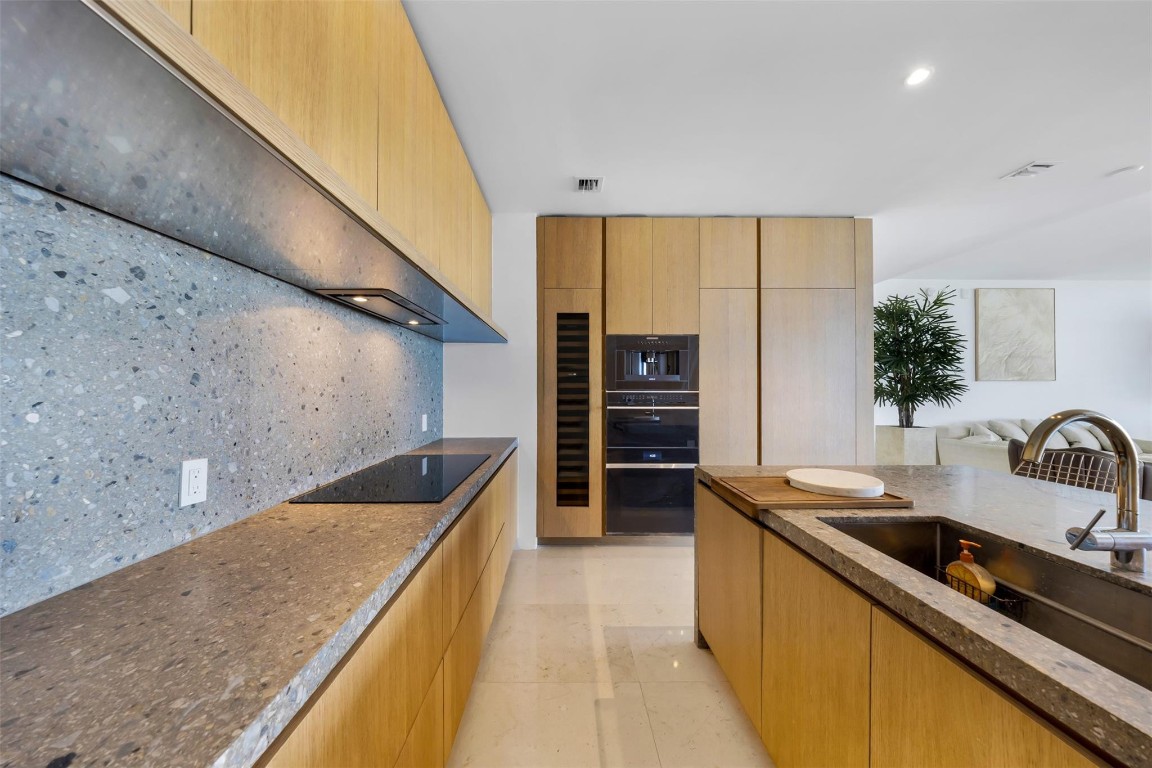 8701 Collins Ave Cond - Residential