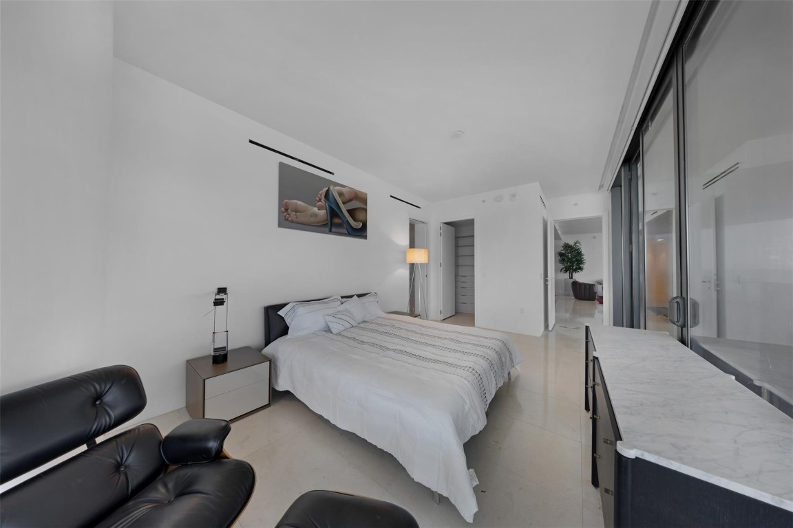 8701 Collins Ave Cond - Residential