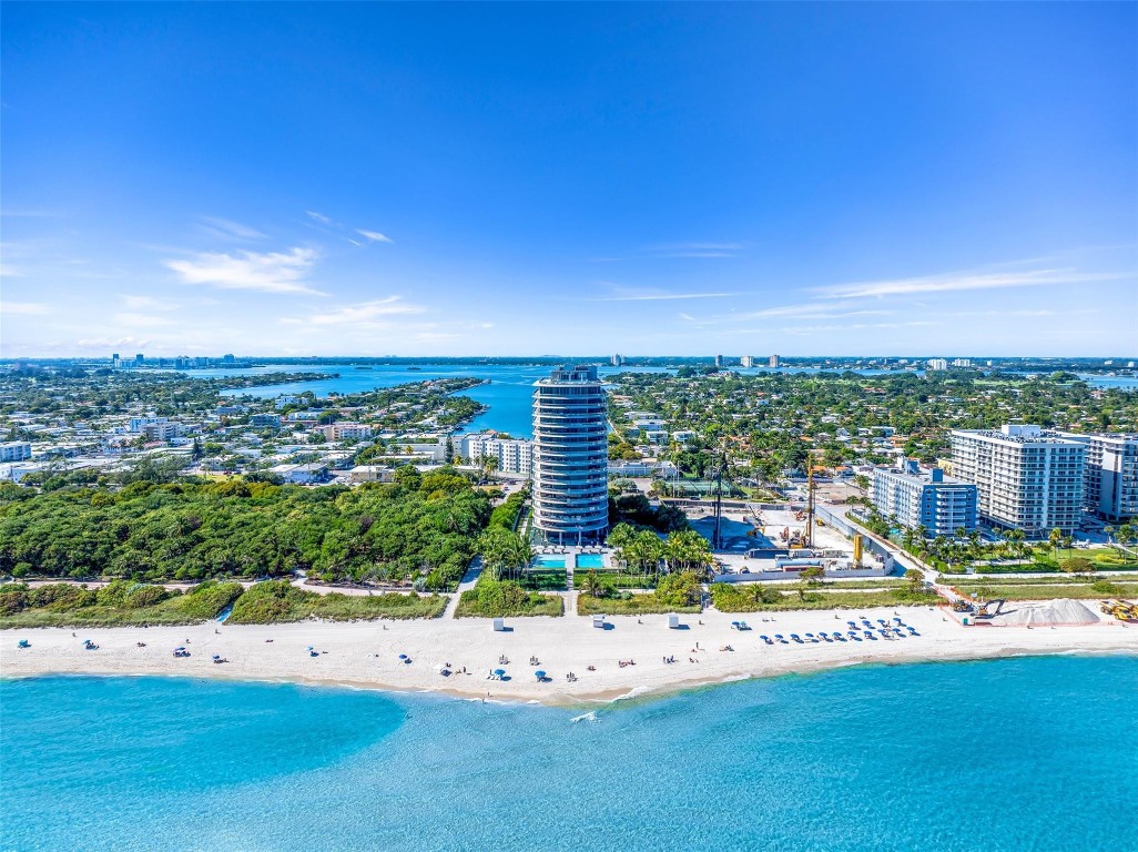 8701 Collins Ave Cond - Residential