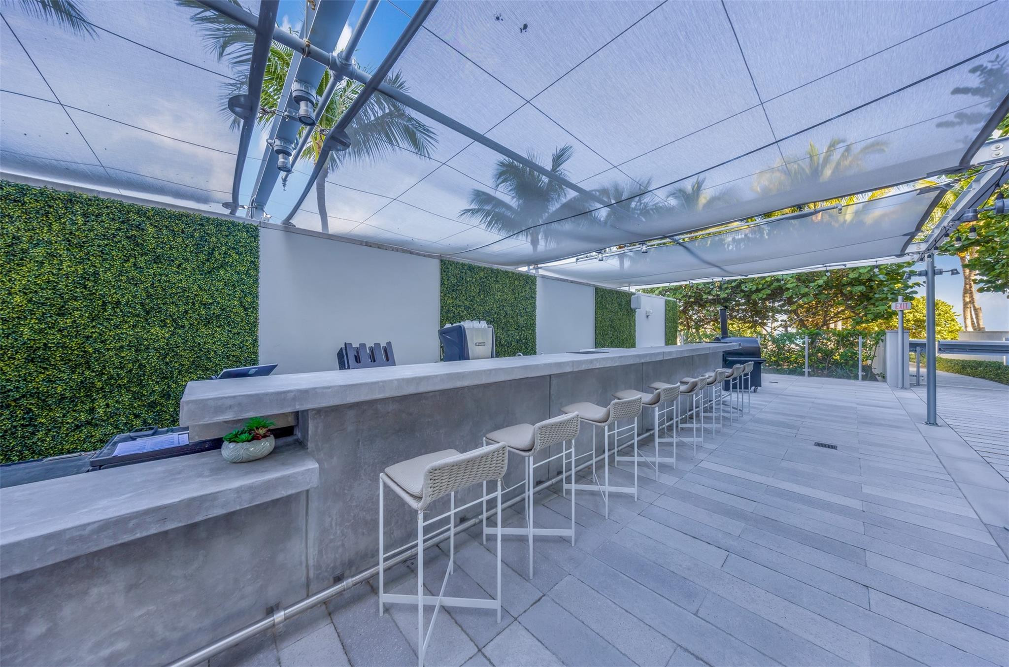 8701 Collins Ave Cond - Residential