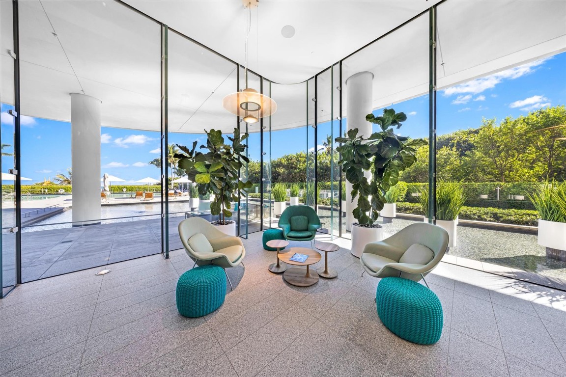 8701 Collins Ave Cond - Residential