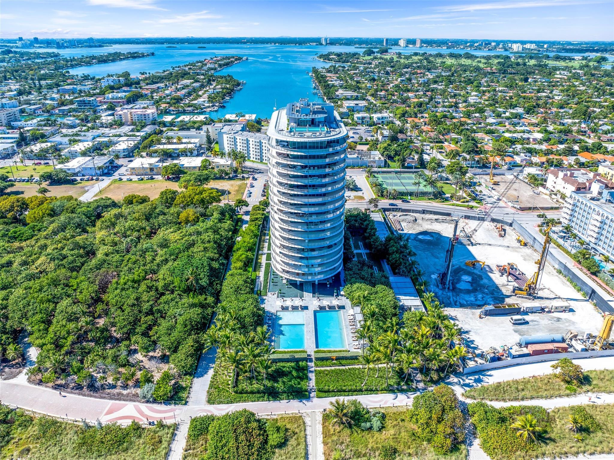 8701 Collins Ave Cond - Residential