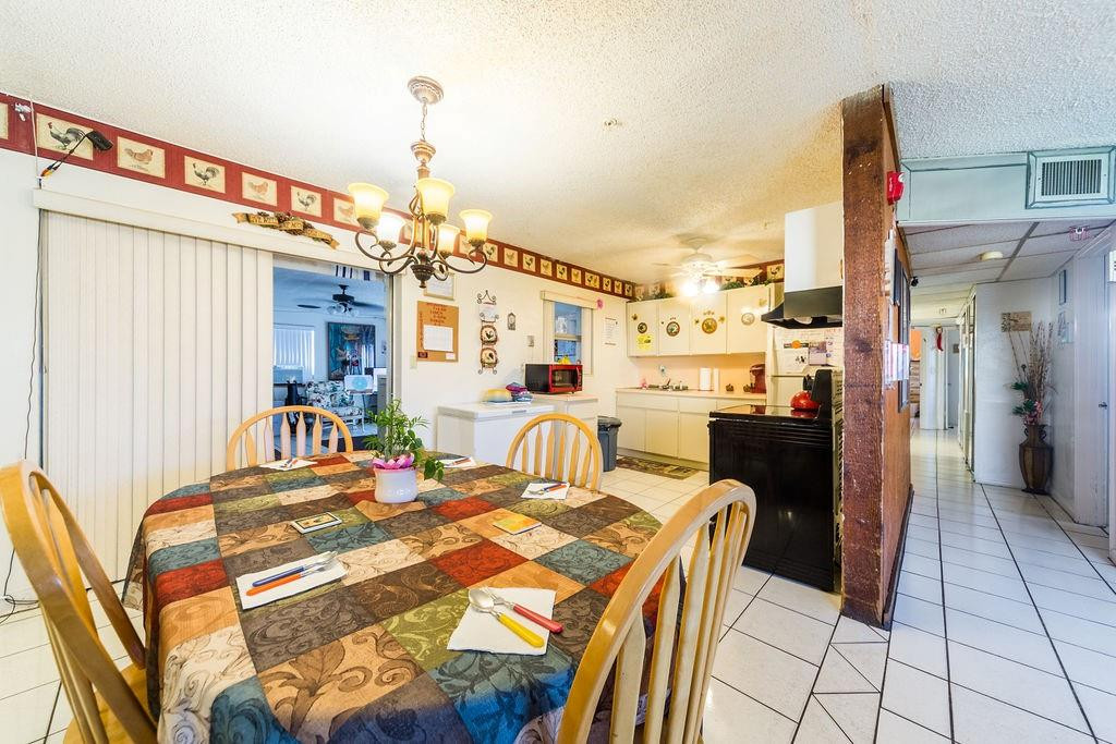 Broadview Country Club Es - Residential