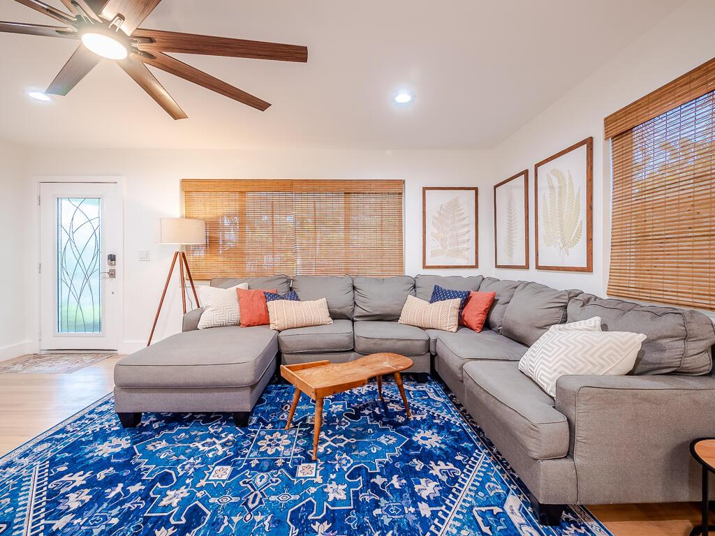 LAKE WORTH TOWN OF - Residential Lease