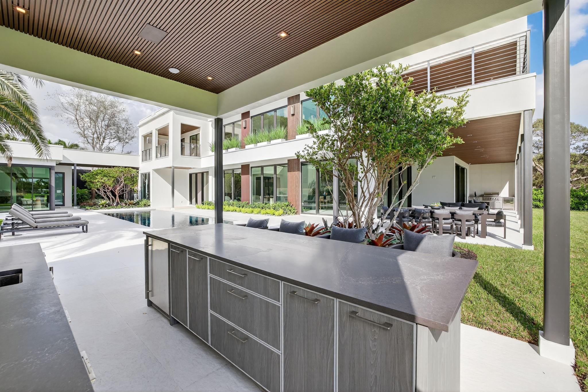 Coral Ridge Country Club - Residential