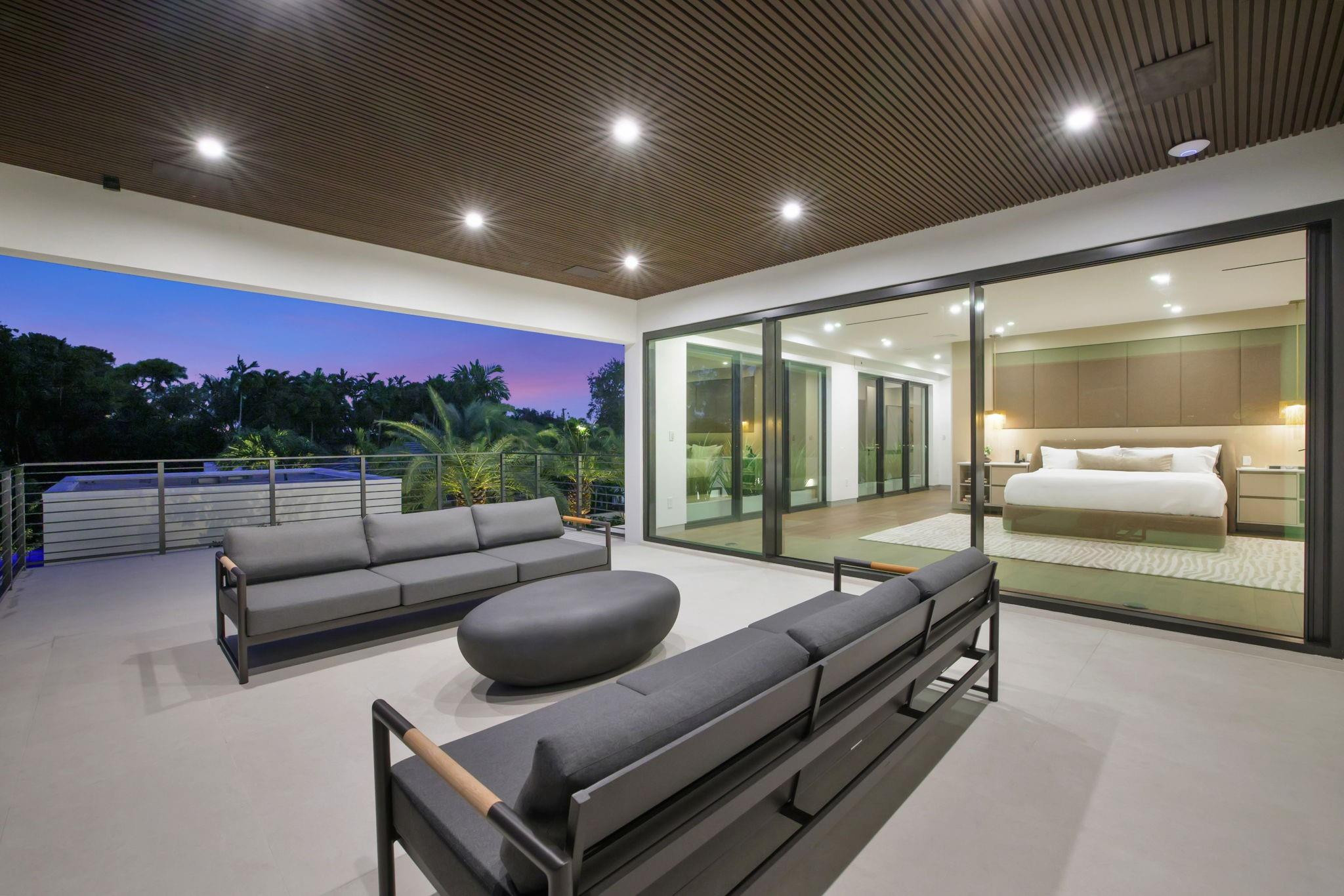 Coral Ridge Country Club - Residential