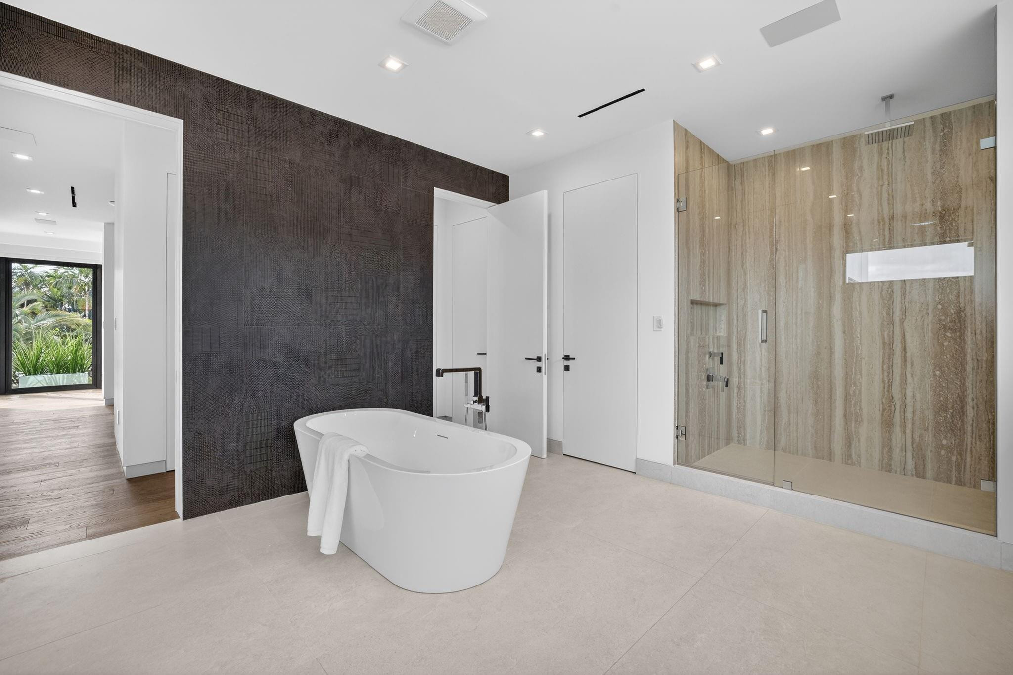 Coral Ridge Country Club - Residential