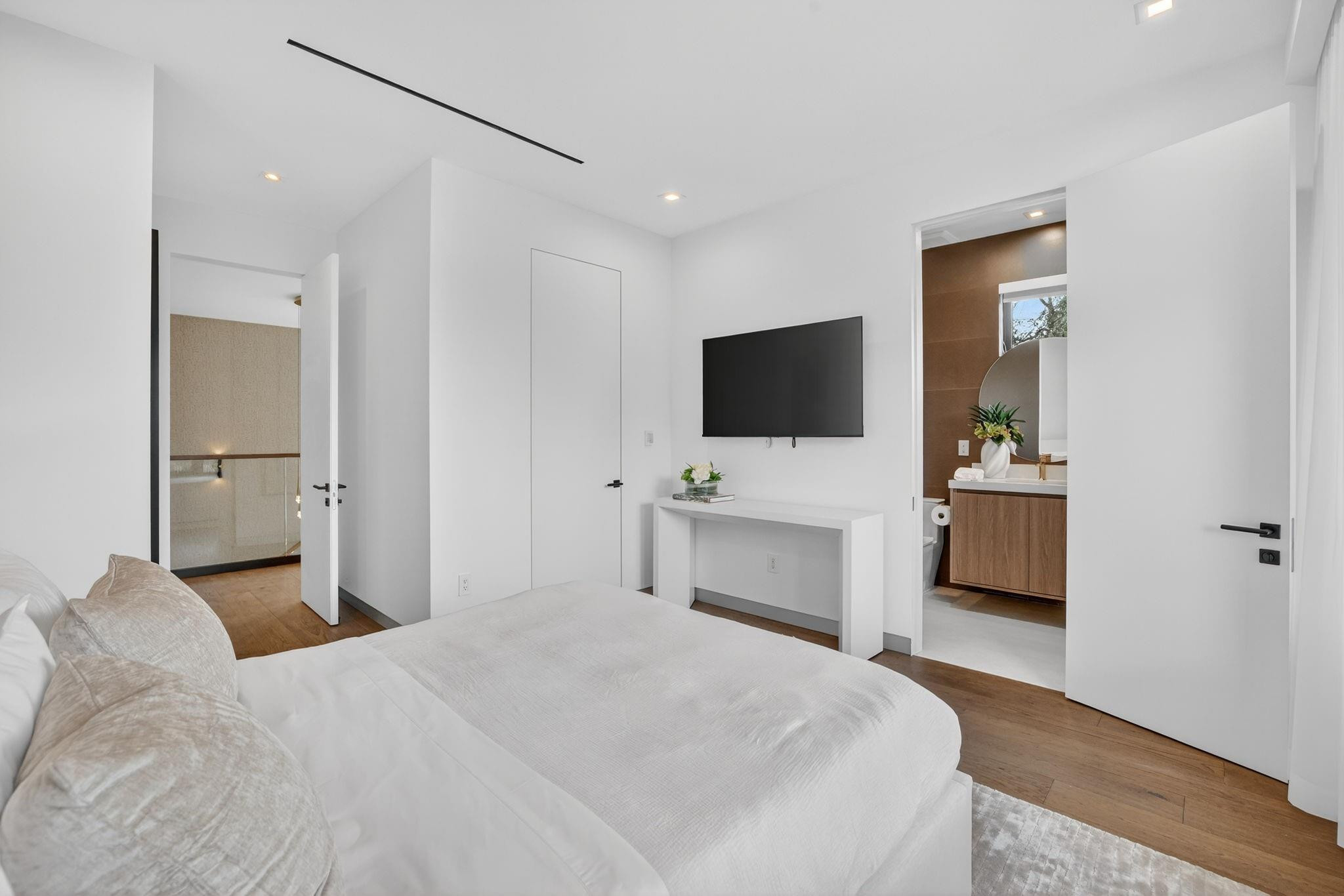 Coral Ridge Country Club - Residential