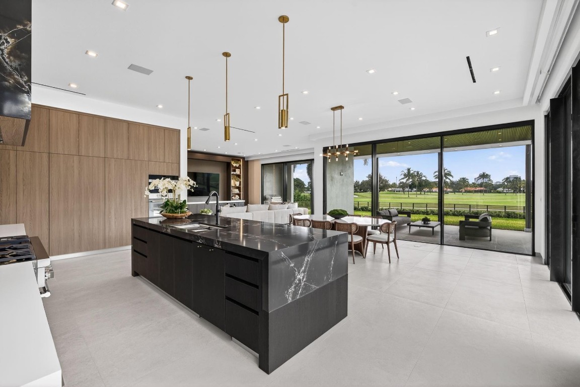 Coral Ridge Country Club - Residential