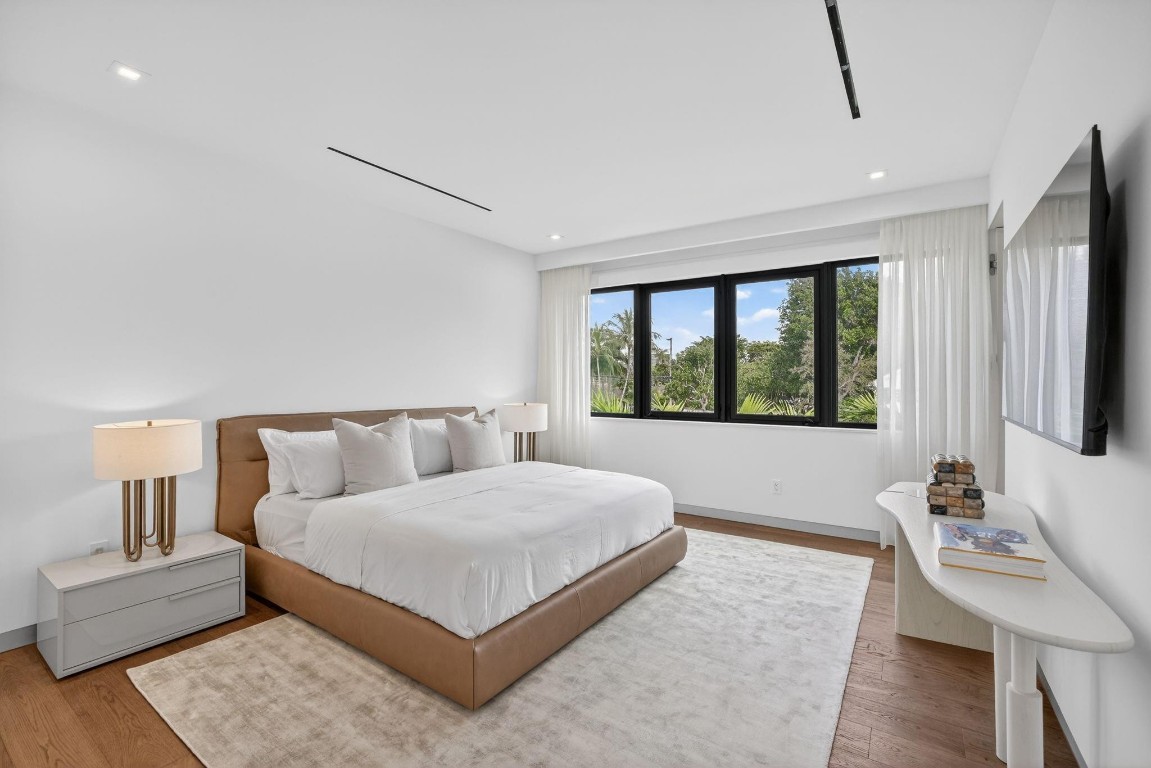 Coral Ridge Country Club - Residential