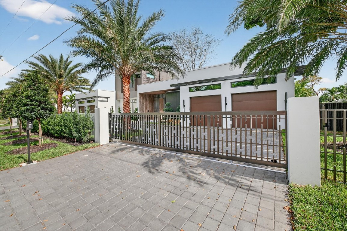 Coral Ridge Country Club - Residential