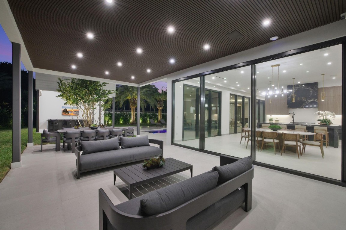 Coral Ridge Country Club - Residential