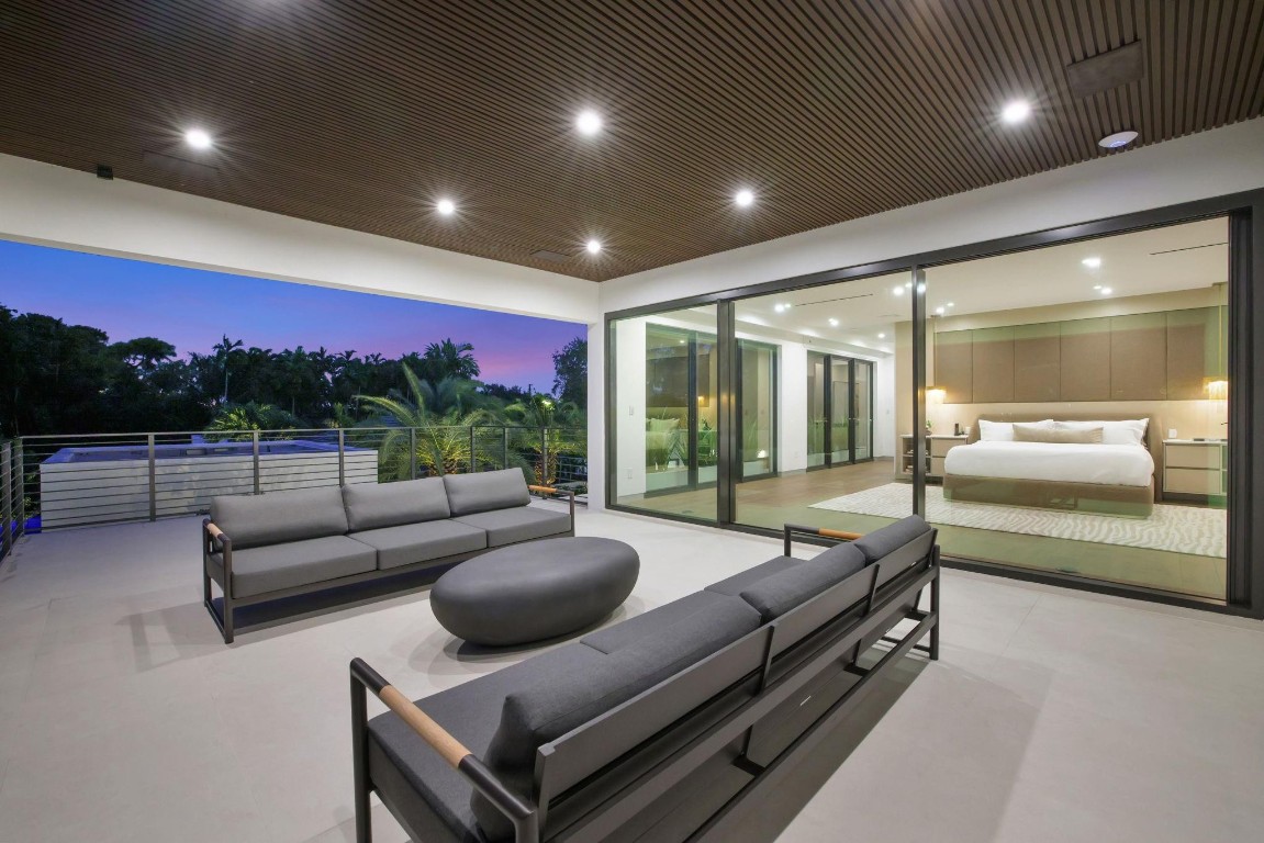 Coral Ridge Country Club - Residential