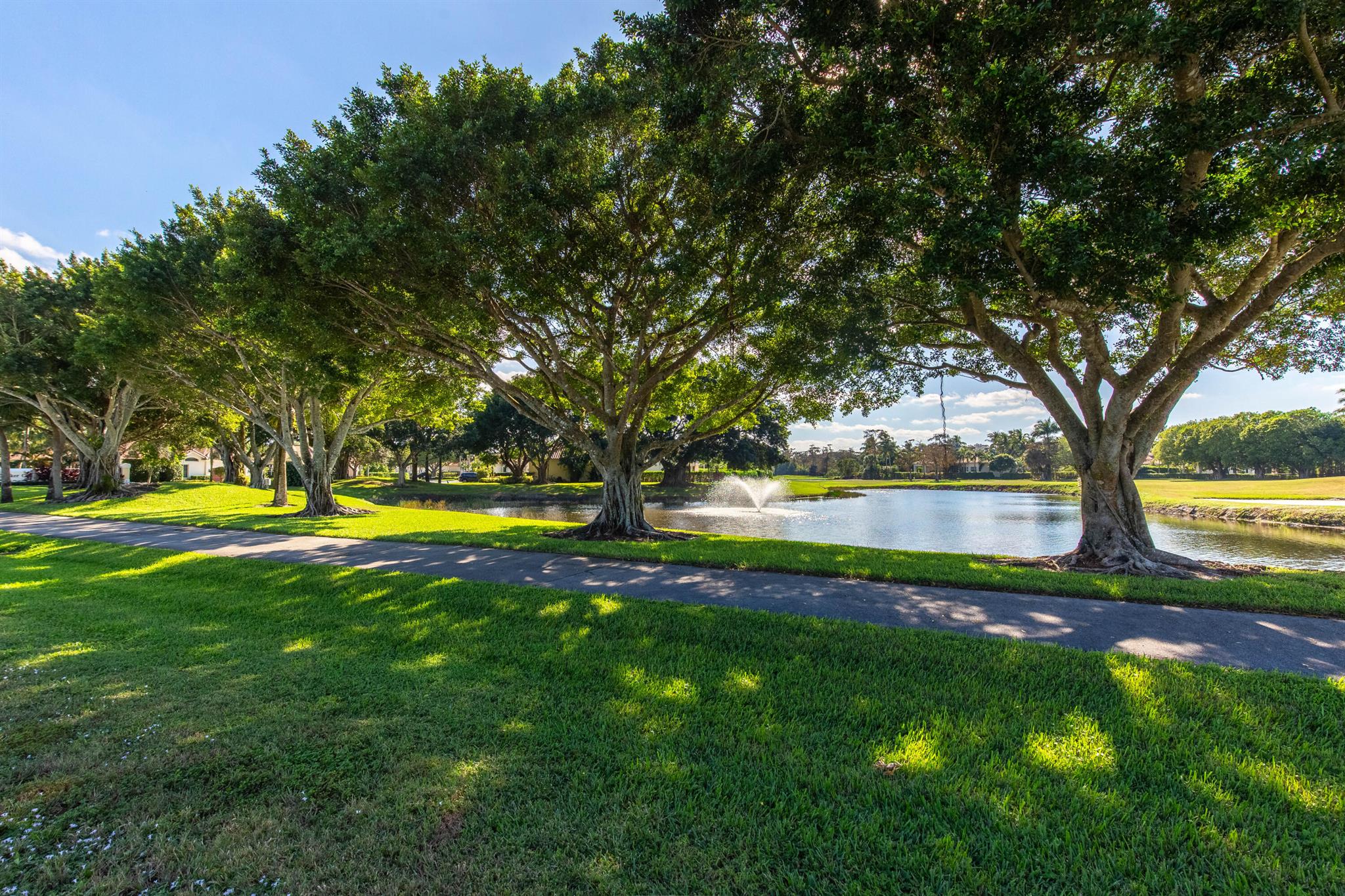 GOLF COTTAGES 2 CONDO - Residential Lease