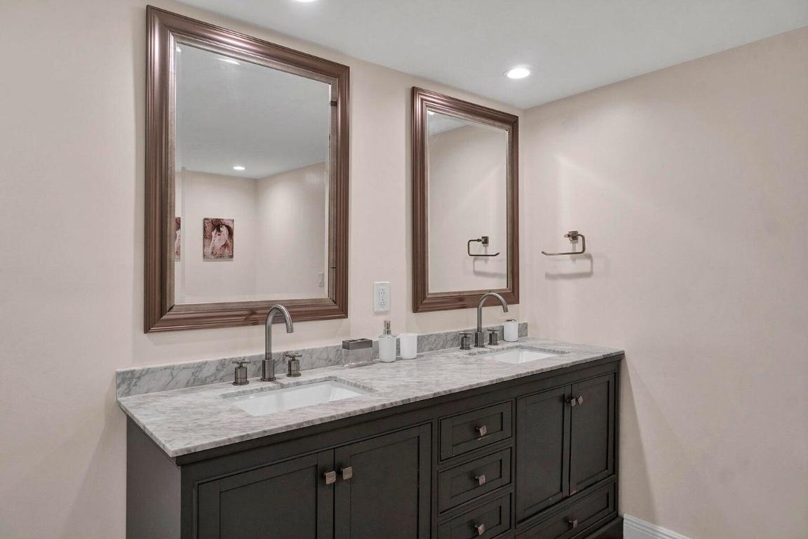 GOLF COTTAGES 2 CONDO - Residential Lease