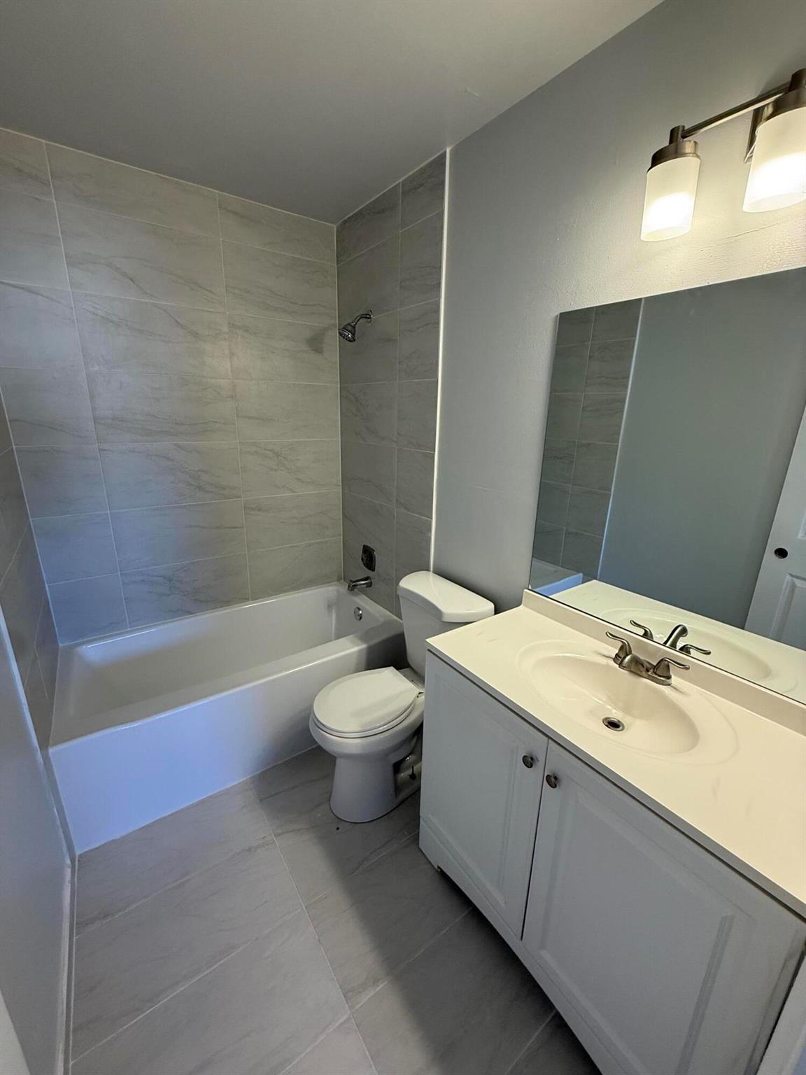 SOUTH SHORE NO 4 OF WELLI - Residential Lease