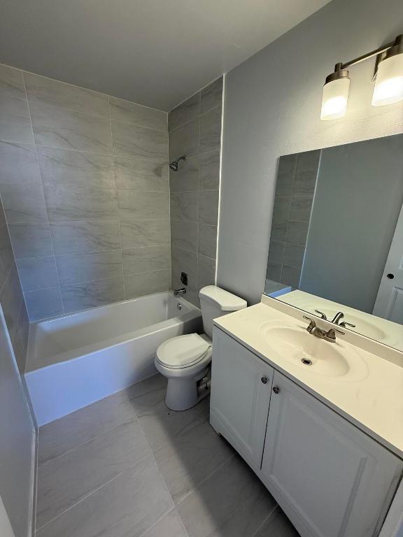 SOUTH SHORE NO 4 OF WELLINGTON - Residential Lease