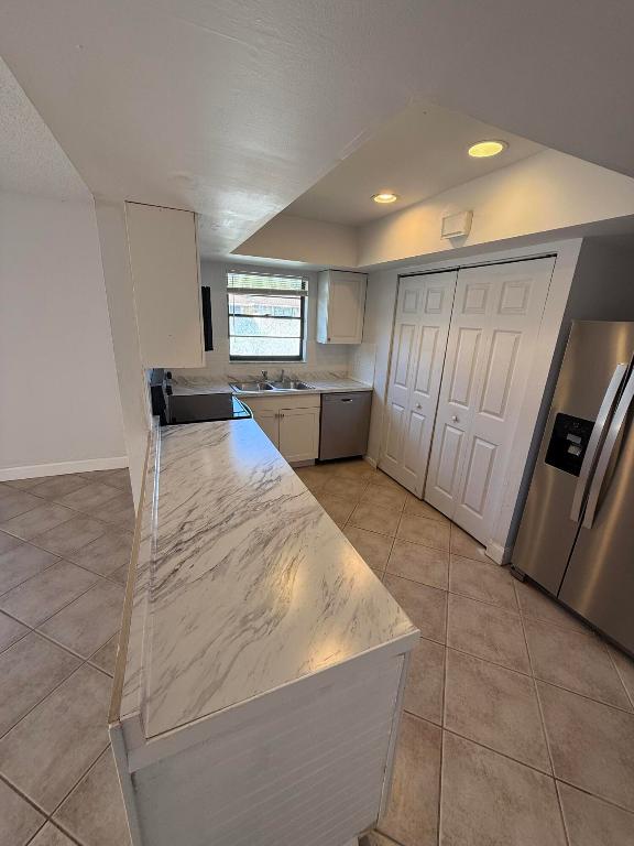 SOUTH SHORE NO 4 OF WELLINGTON - Residential Lease