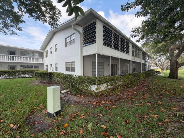 LYNDHURST F CONDO Century Village - Residential
