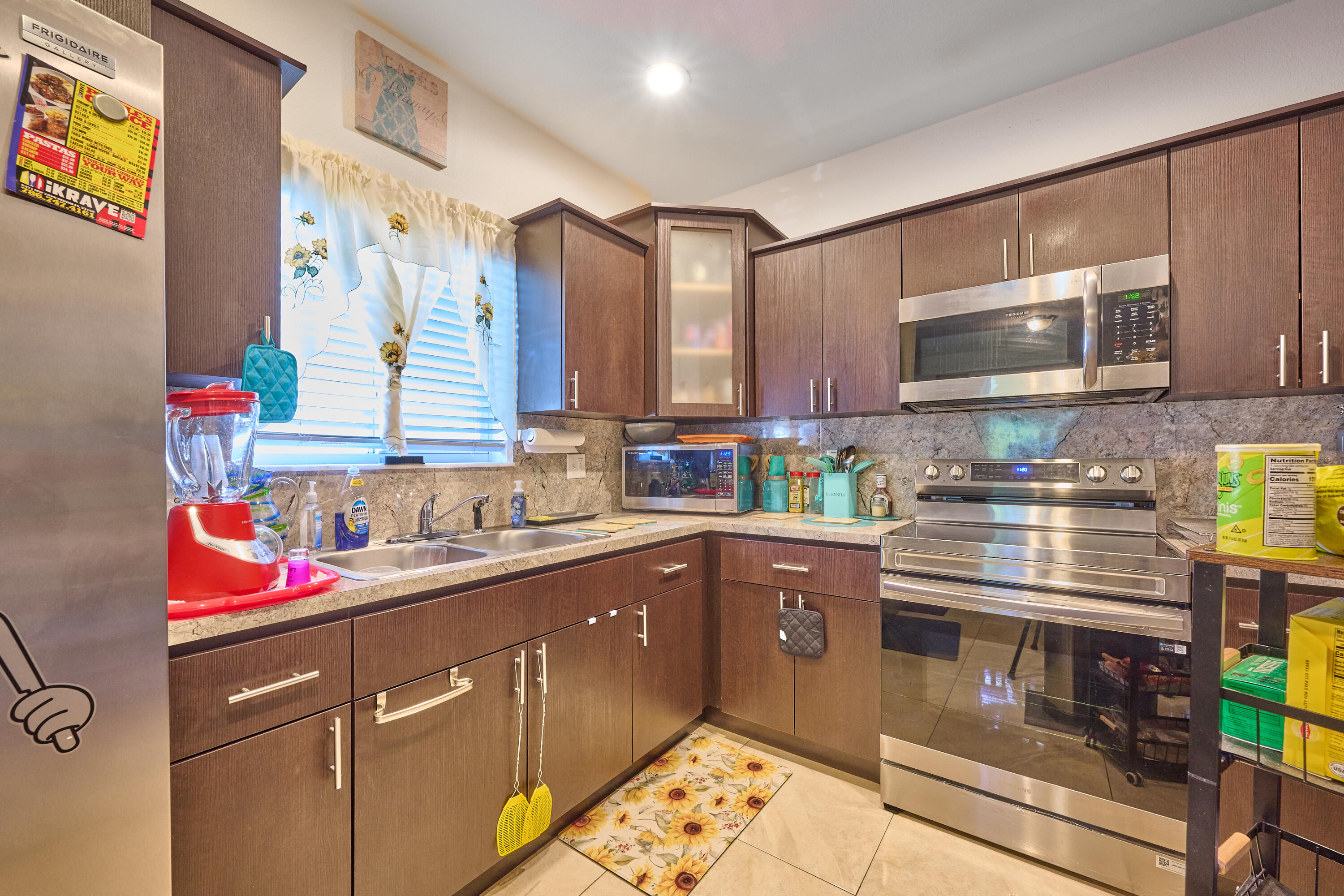 SEMINOLE LAWN - Residential