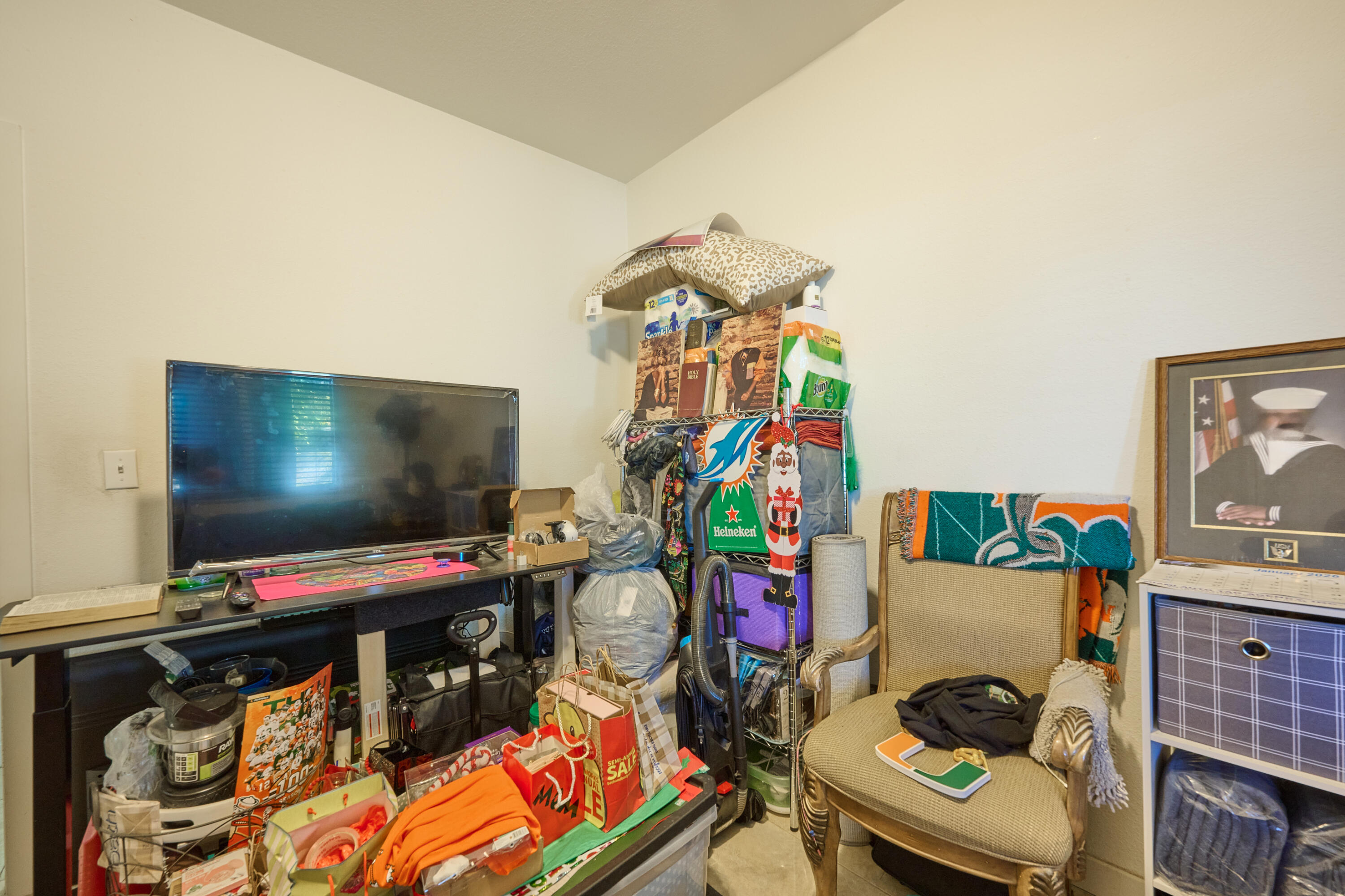 SEMINOLE LAWN - Residential