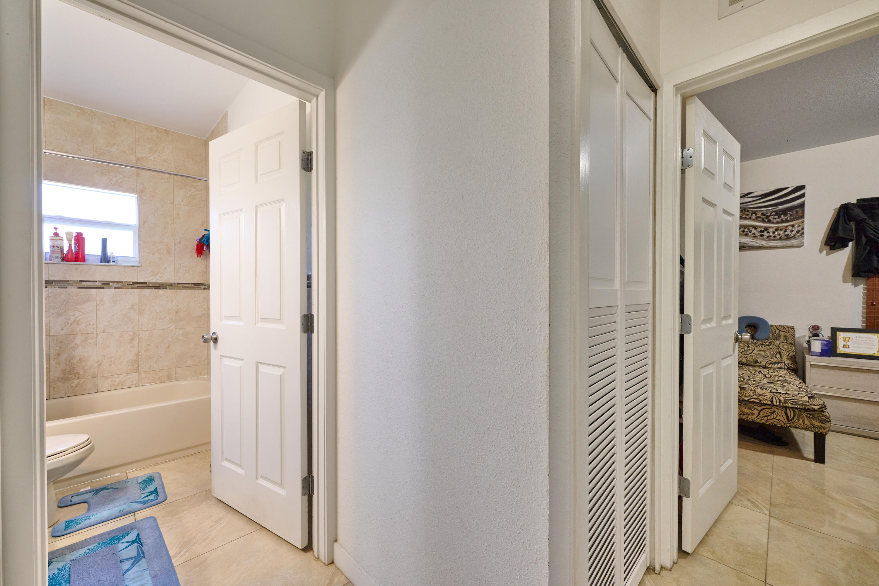 SEMINOLE LAWN - Residential