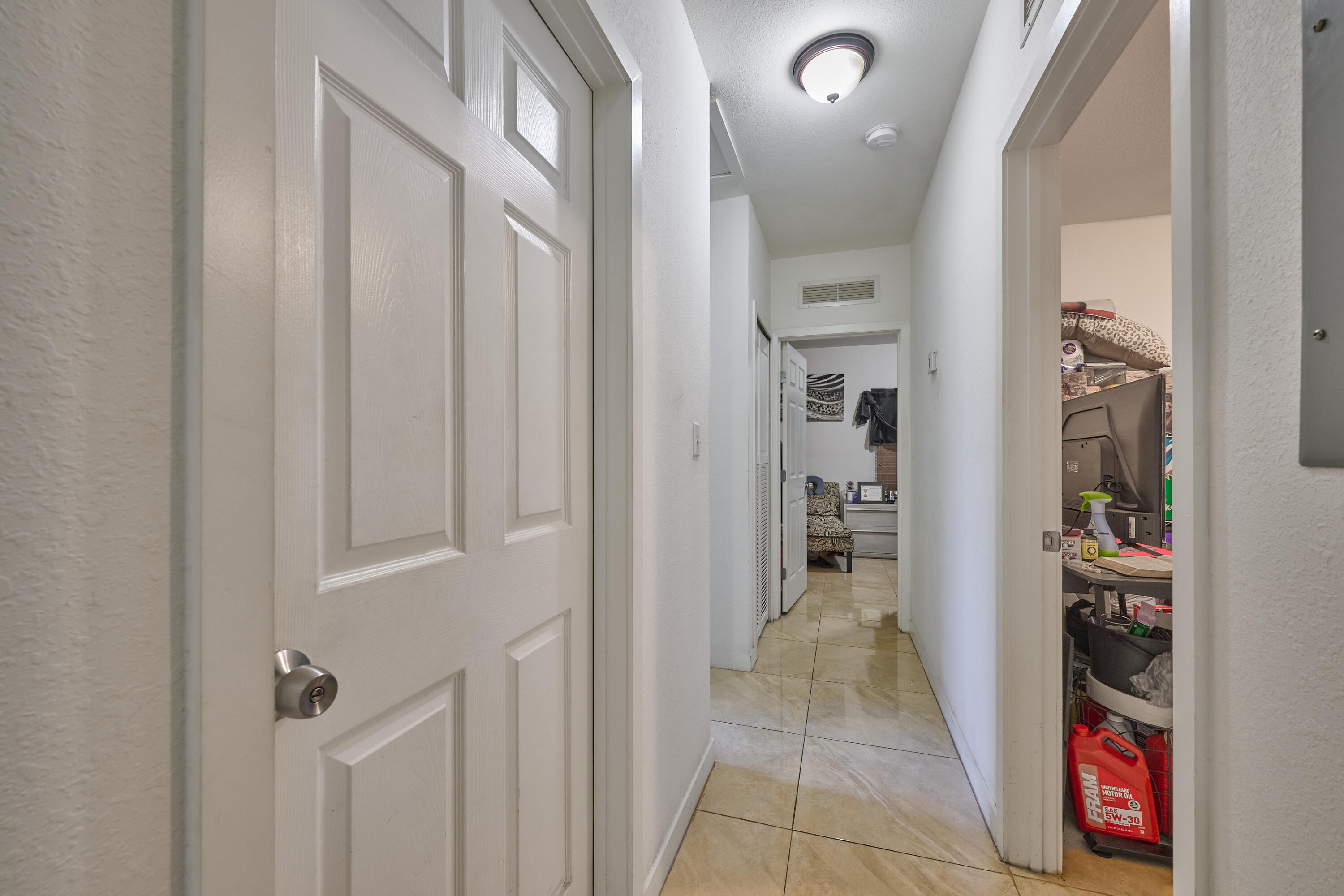 SEMINOLE LAWN - Residential