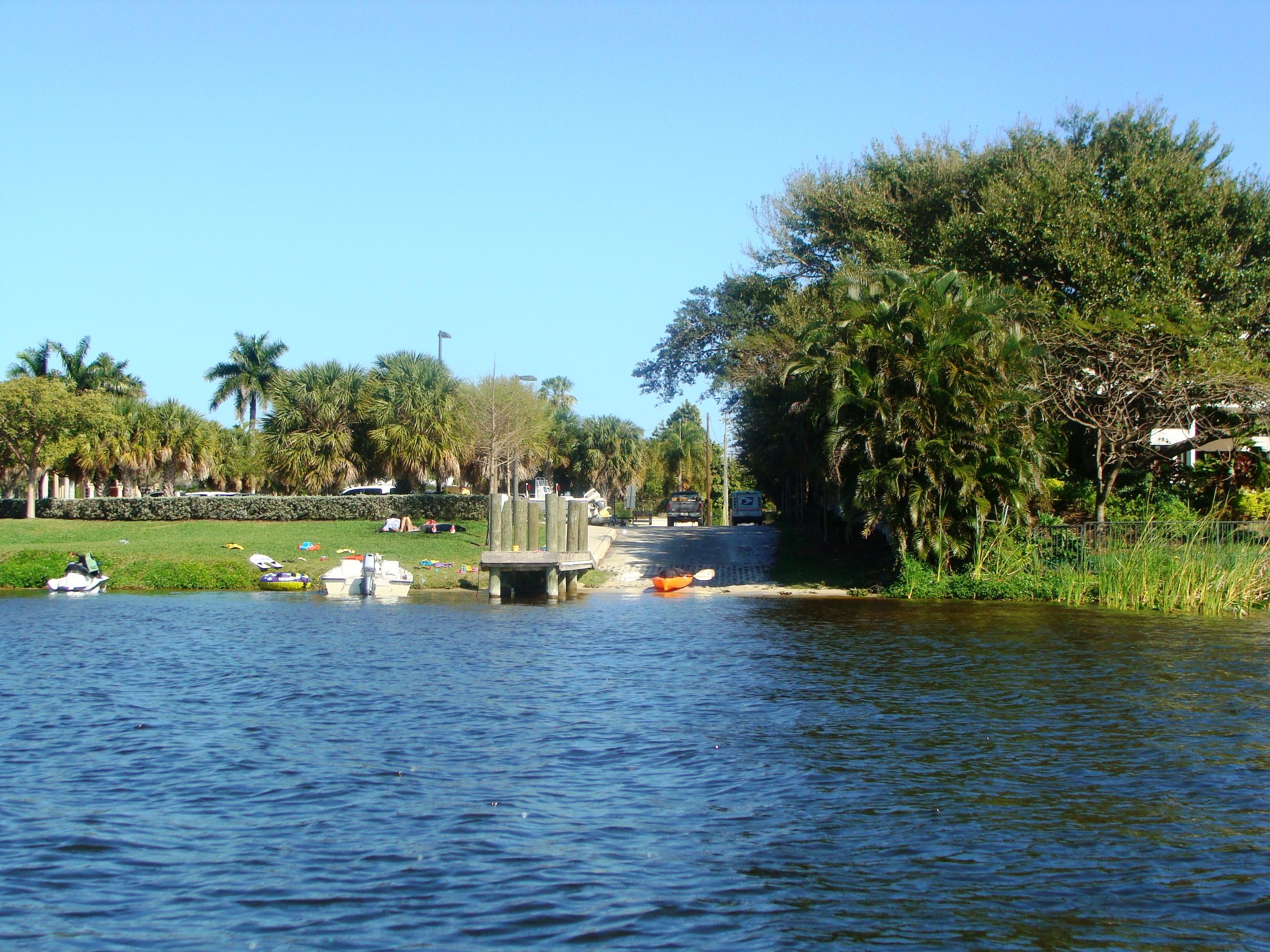 RAINBERRY LAKE - Residential Lease