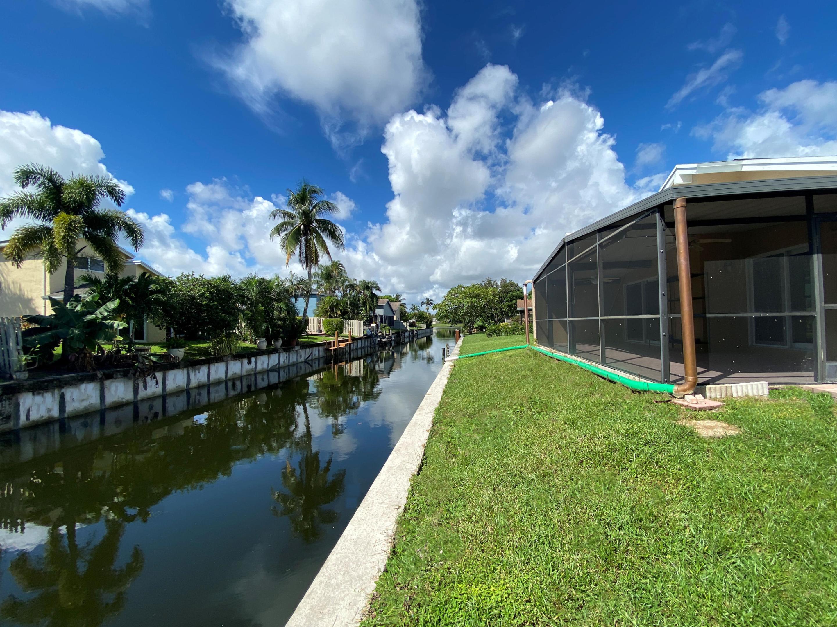 RAINBERRY LAKE - Residential Lease